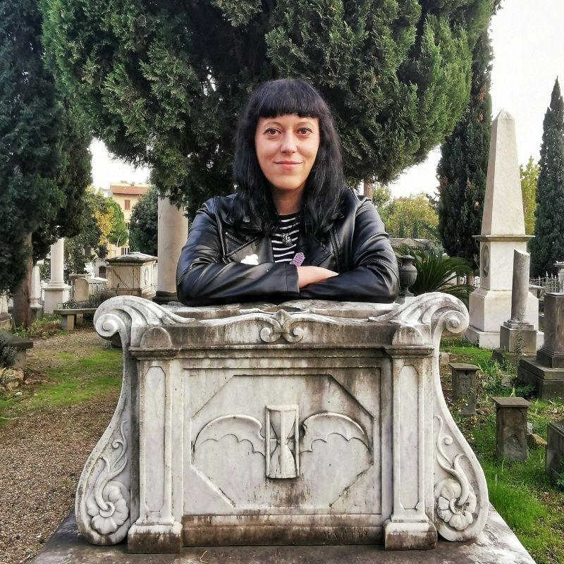 tour guide of the cemeteries of Florence