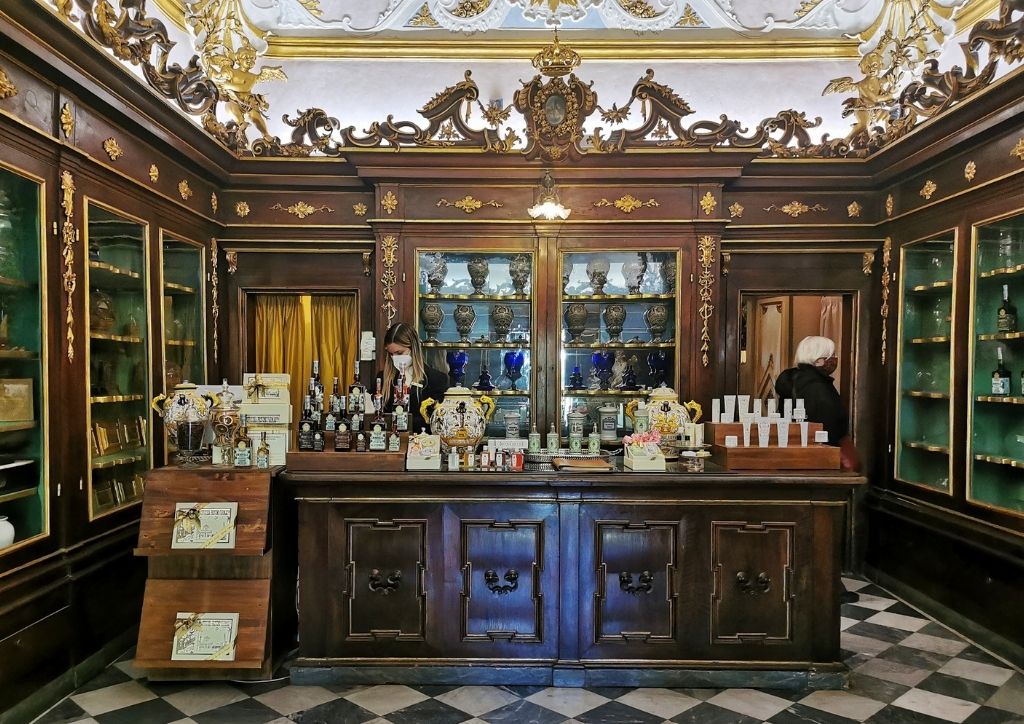 ancient pharmacy officina profumo farmaceutica Santa Maria Novella in Florence