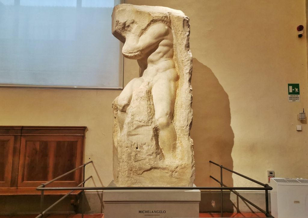 tips for visiting the Accademia Gallery museum in Florence, Italy