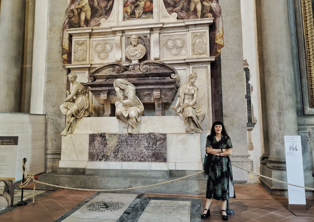 grave of Michelangelo